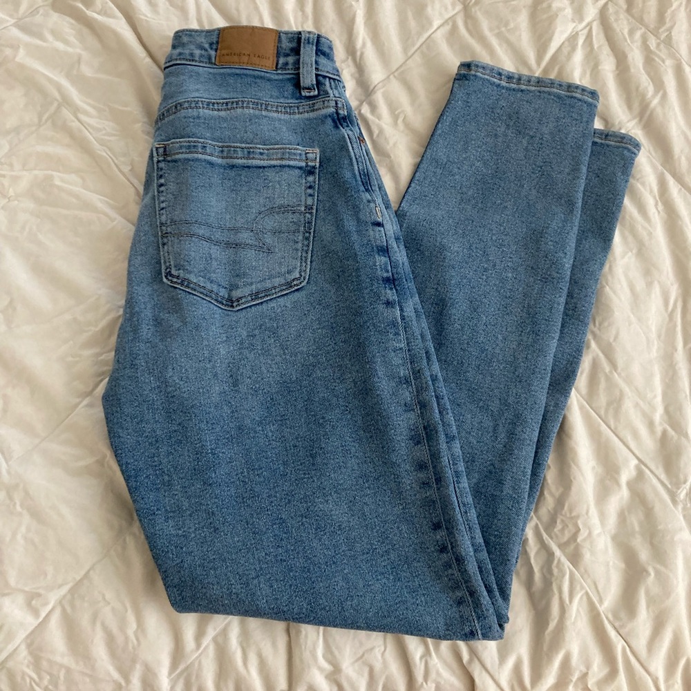 American eagle mom jeans